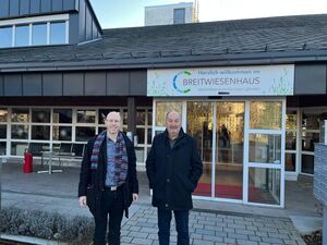 Torsten Liebig mit Hans-Jürgen Stadler am Breitwiesenhaus