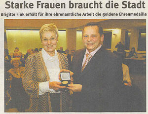 Überreichung der goldenen Ehrenmedaille